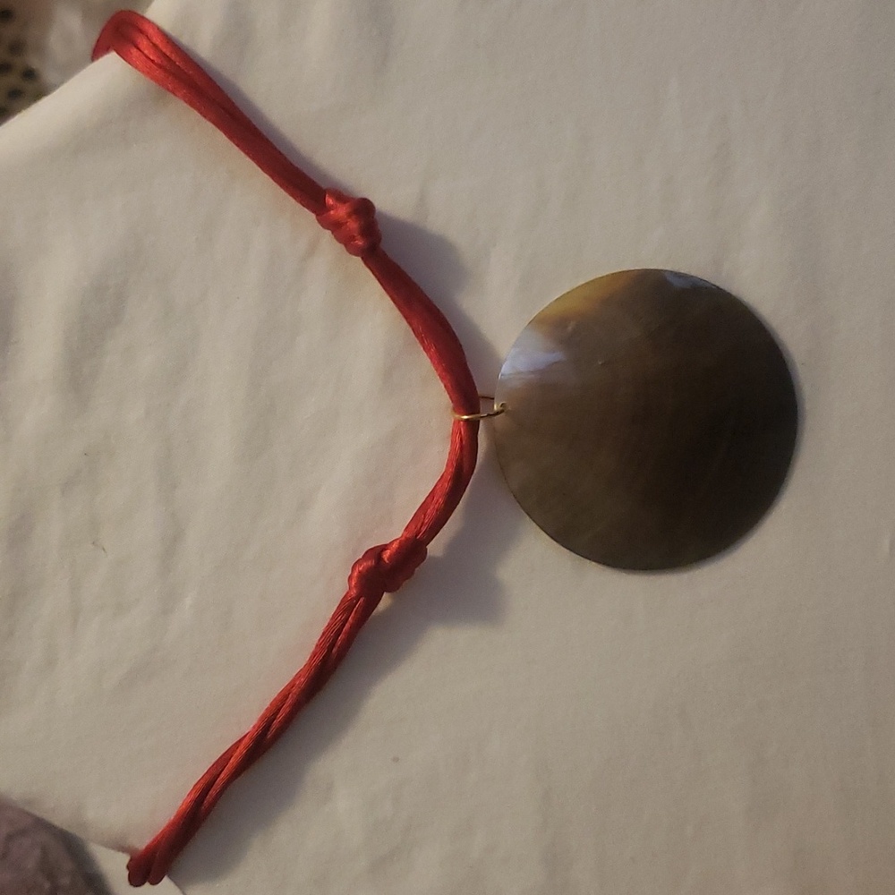 Mother of pearl necklace